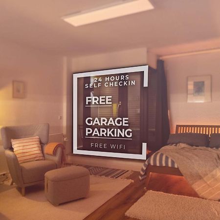 Apartmán Hochwertig - Ruhig - Parkplatz - 15 Min Zur Messe Düsseldorf Exteriér fotografie