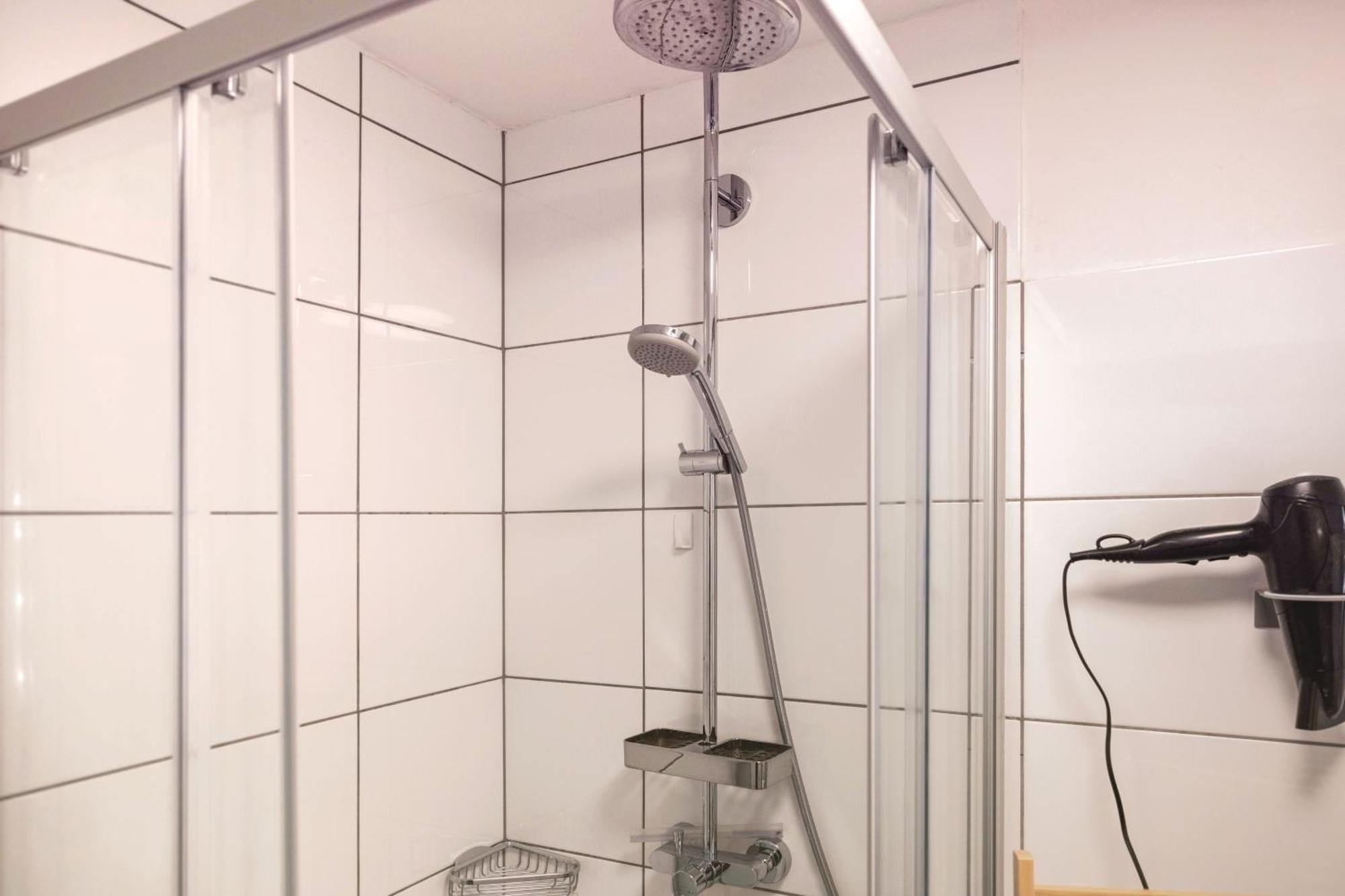 Apartmán Hochwertig - Ruhig - Parkplatz - 15 Min Zur Messe Düsseldorf Exteriér fotografie